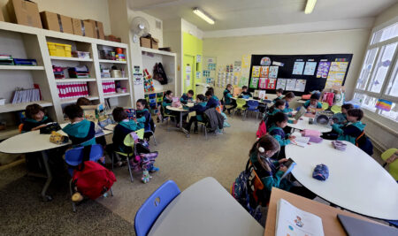 Els alumnes de segon de primària viuen aquest segon trimestre intensament